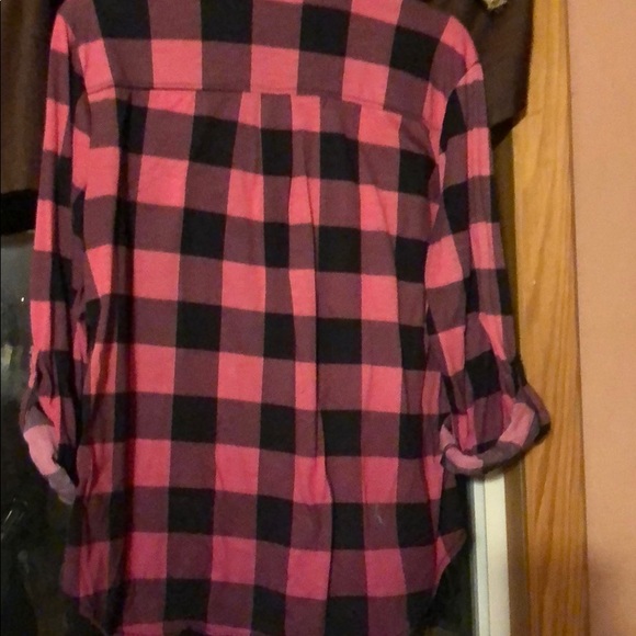Pink and black checker 3/4 sleeve shirt - Picture 5 of 5